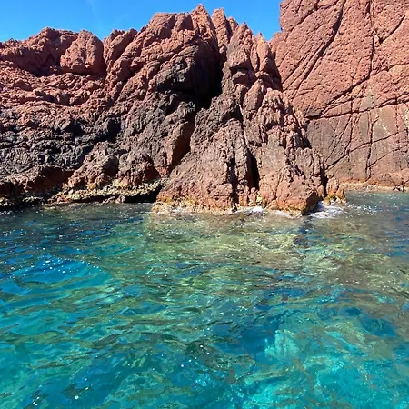 And Independent St Raphael Agay Saint-Raphaël