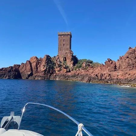 And Independent St Raphael Agay