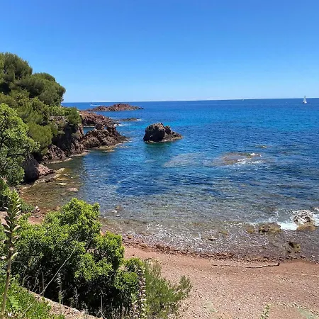 And Independent St Raphael Agay * Saint-Raphaël